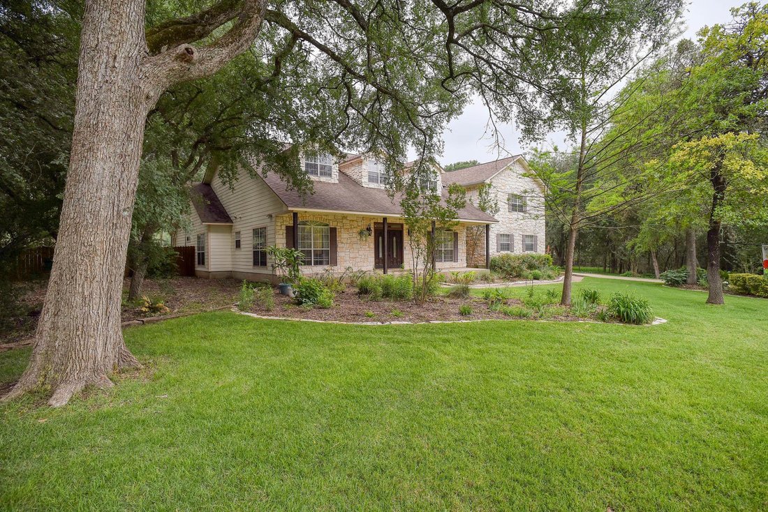 House in Bastrop, Texas, United States 3 - 17812632