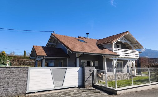 House in Ballaison, Auvergne-Rhône-Alpes, France 1