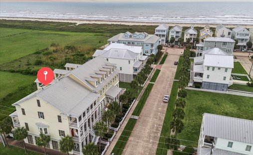 Townhouse in Galveston, Texas, United States 1