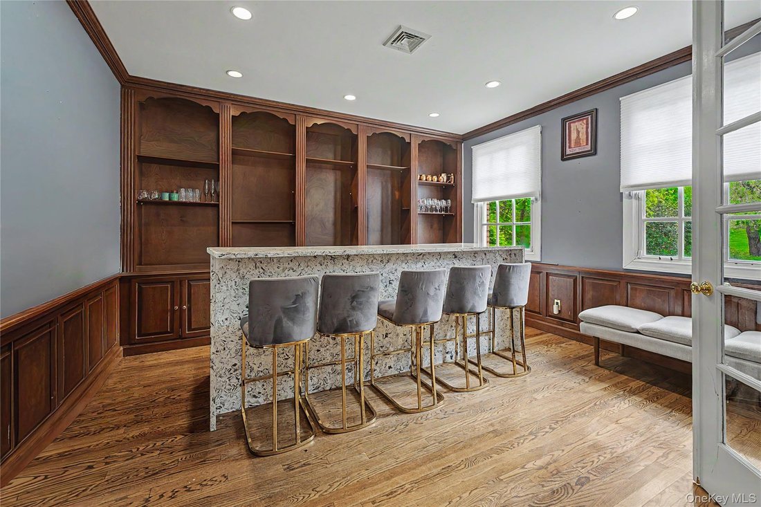House in Woodbury, New York, United States 4 - 17813262