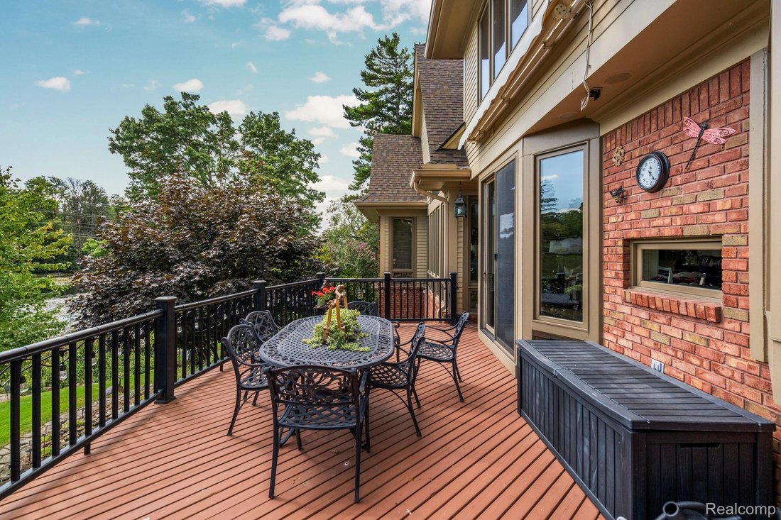 House in Milford Charter Township, Michigan, United States 4 - 17814718
