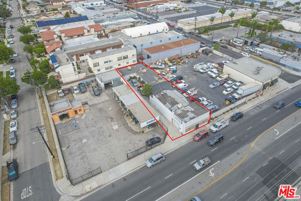 Gardena, California, United States 4 - 17812091