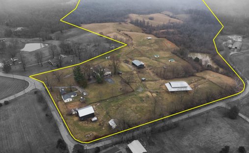 Farm Ranch in Burlington, Kentucky, United States 1
