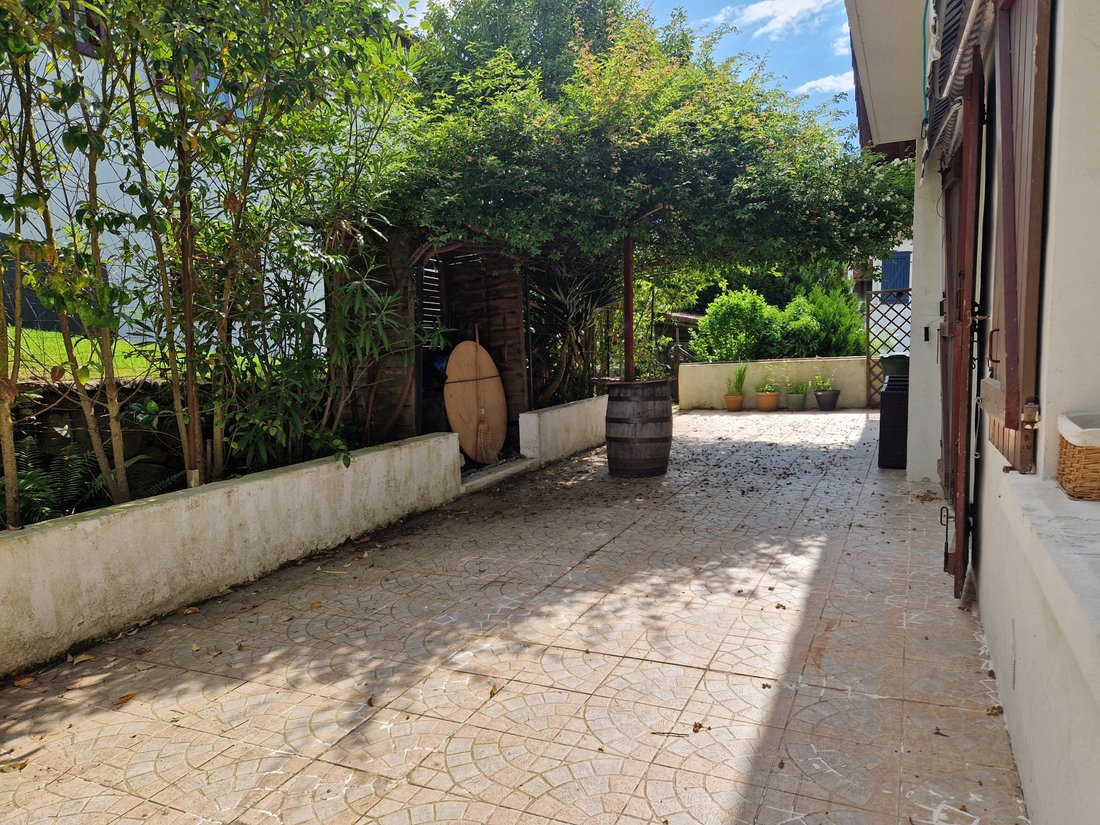 Apartment in Chantaco, Saint-Jean-de-Luz, France 1 - 17812909