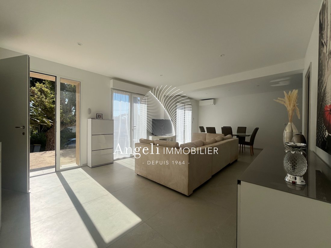 House in Frejus, Provence-Alpes-Côte d'Azur, France 2 - 17091962