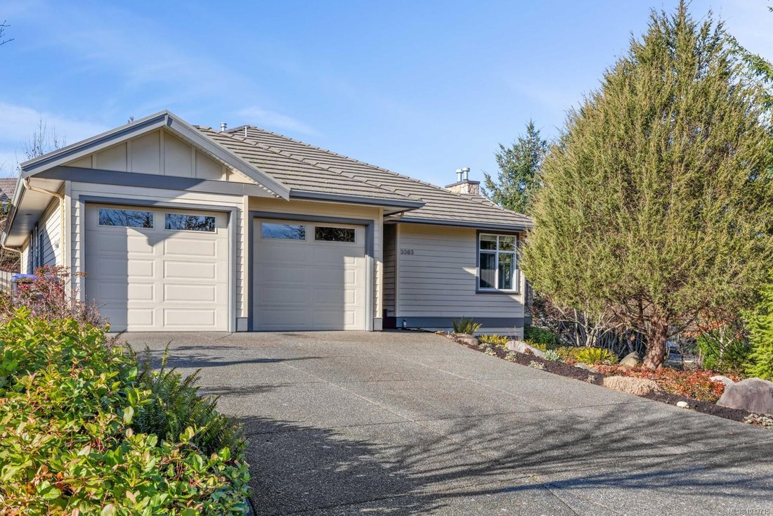 House in Courtenay, British Columbia, Canada 3 - 17814354