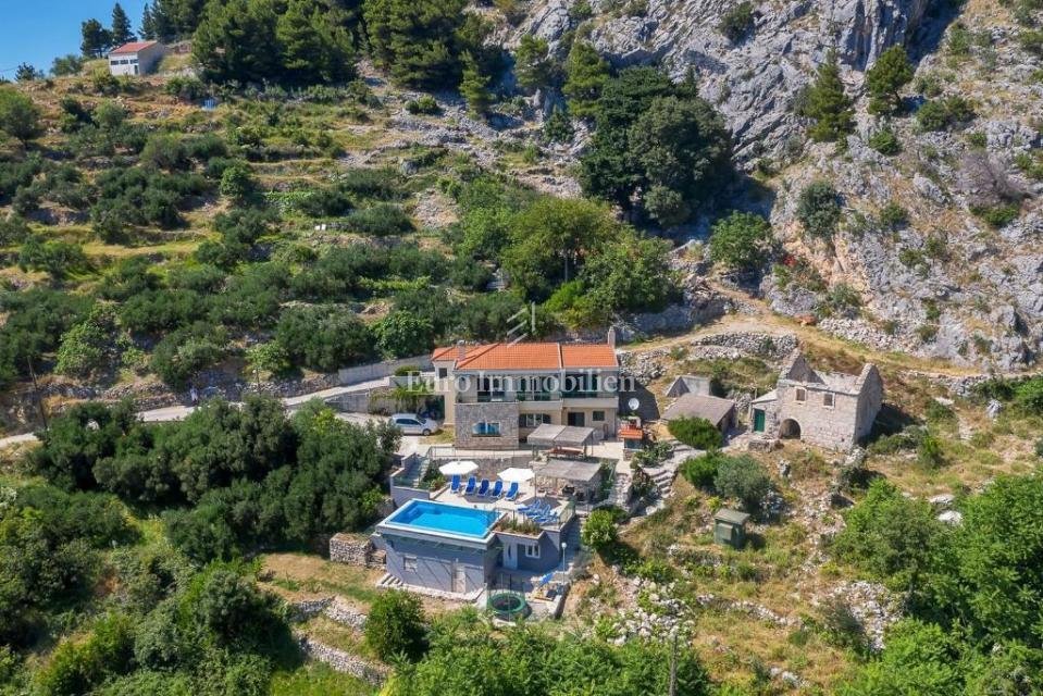 House in Makarska, Split-Dalmatia County, Croatia 2 - 13770014