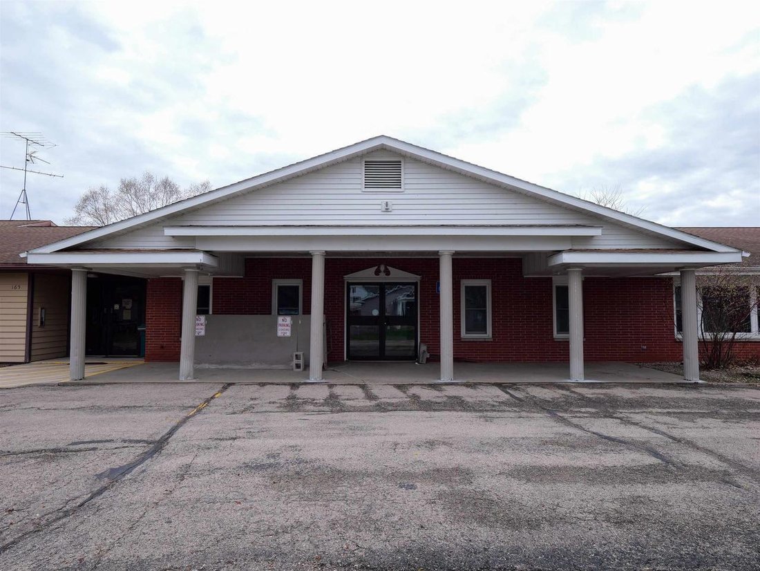 Iola, Wisconsin, United States 2 - 17787510