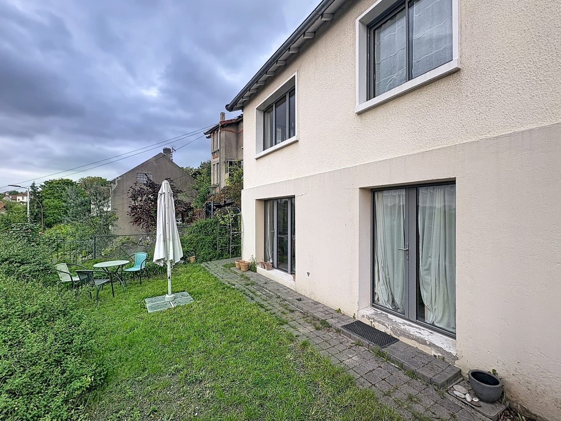 House in Cachan, Ile-de-France, France 1 - 17761404