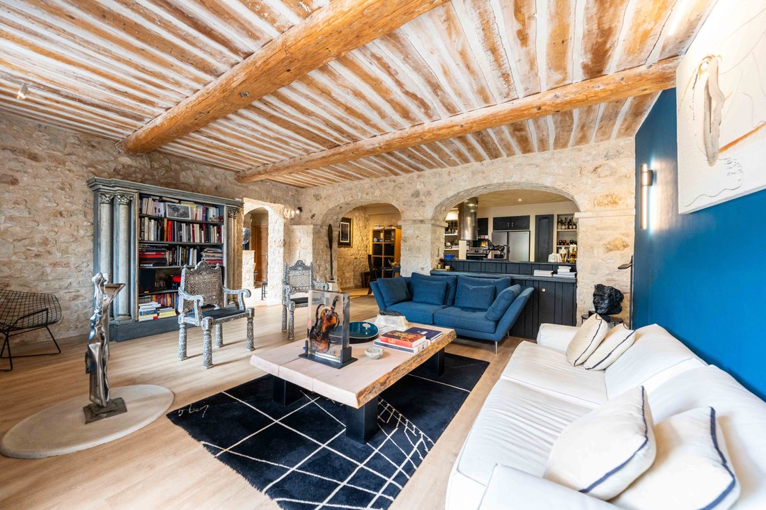 Villa in Centre du Village, La Colle-sur-Loup, France 4 - 17813244