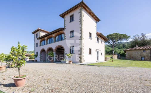 Anwesen in Loro Ciuffenna, Toskana, Italien 1