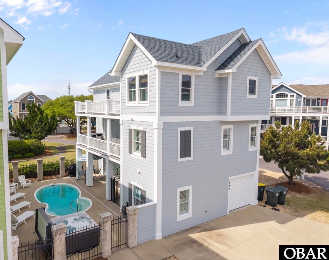 House in Corolla, North Carolina, United States 1 - 17813361