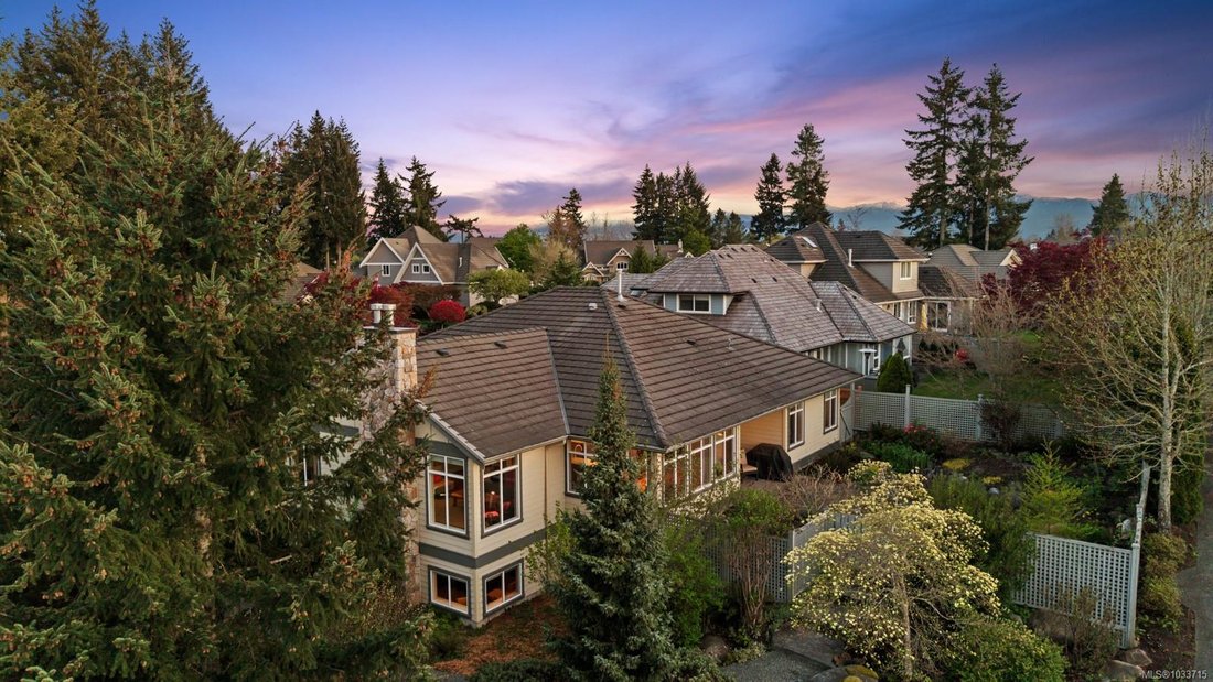 House in Courtenay, British Columbia, Canada 1 - 17814354
