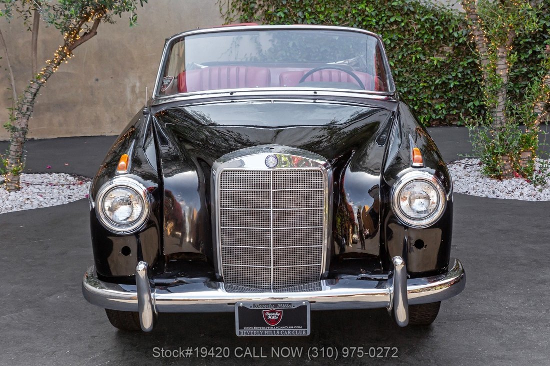 Mercedes-Benz 220SE in Los Angeles, CA 2 - 17810702