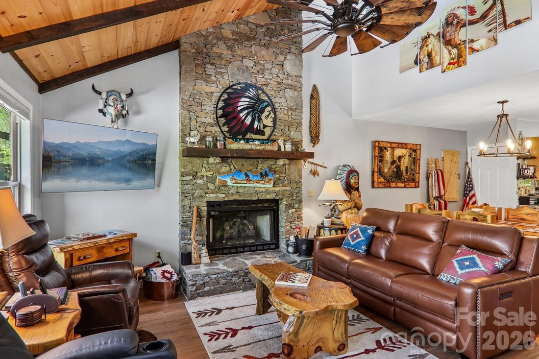 House in Maggie Valley, North Carolina, United States 2 - 17815337