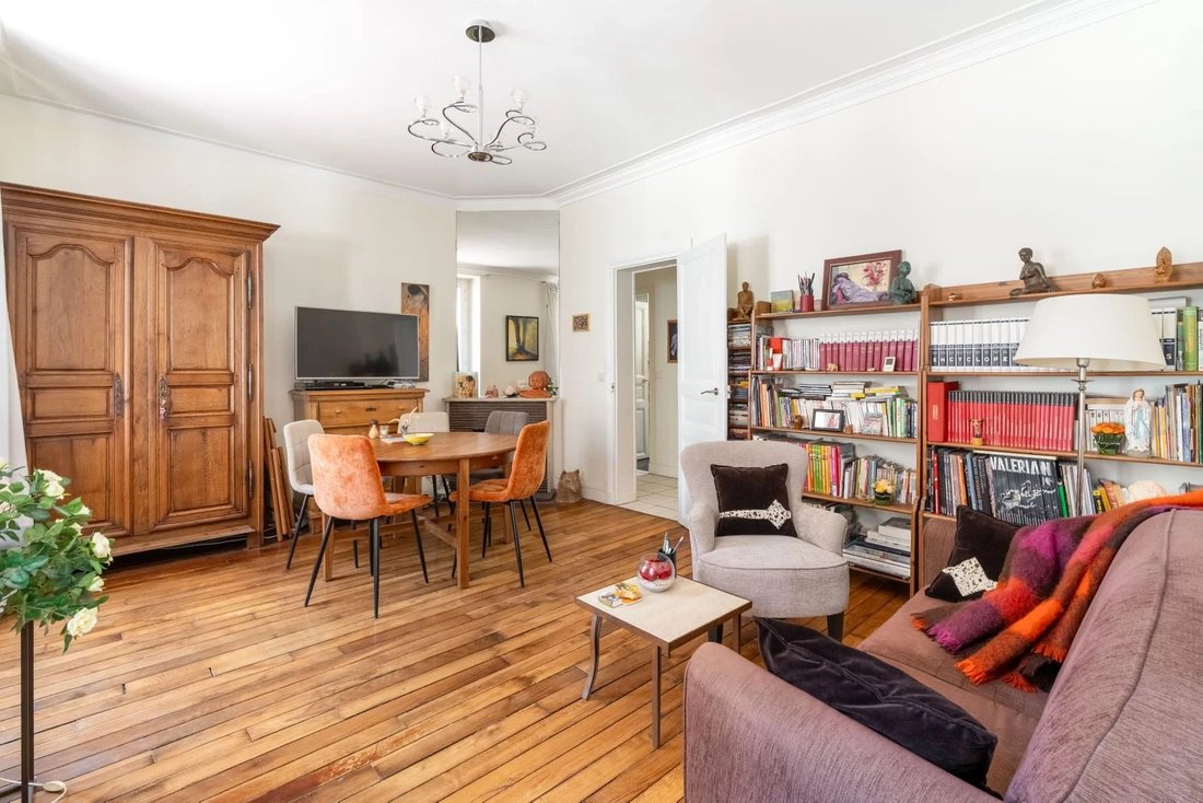 Apartment in Henri Barbusse, Levallois-Perret, France 2 - 17814474