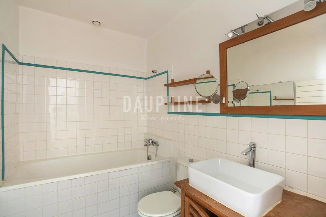 Apartment in Paris 1er Arrondissement, Paris, France 4 - 17814508