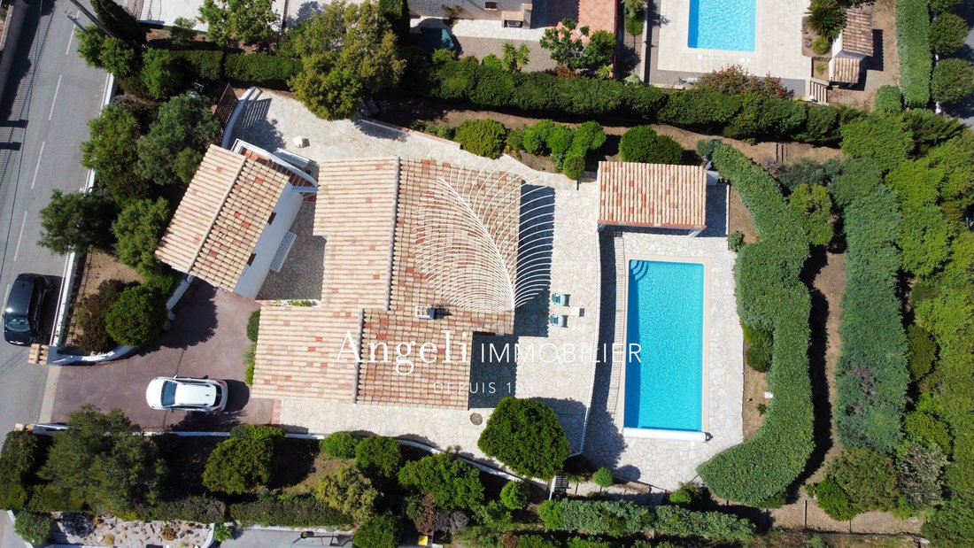 Villa in Frejus, Provence-Alpes-Côte d'Azur, France 1 - 17814161