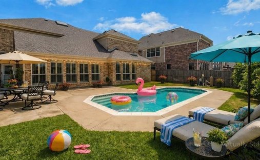 House in Grand Prairie, Texas, United States 1