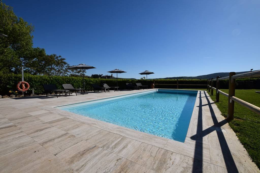 Country House in San Gimignano, Tuscany, Italy 2 - 17815298