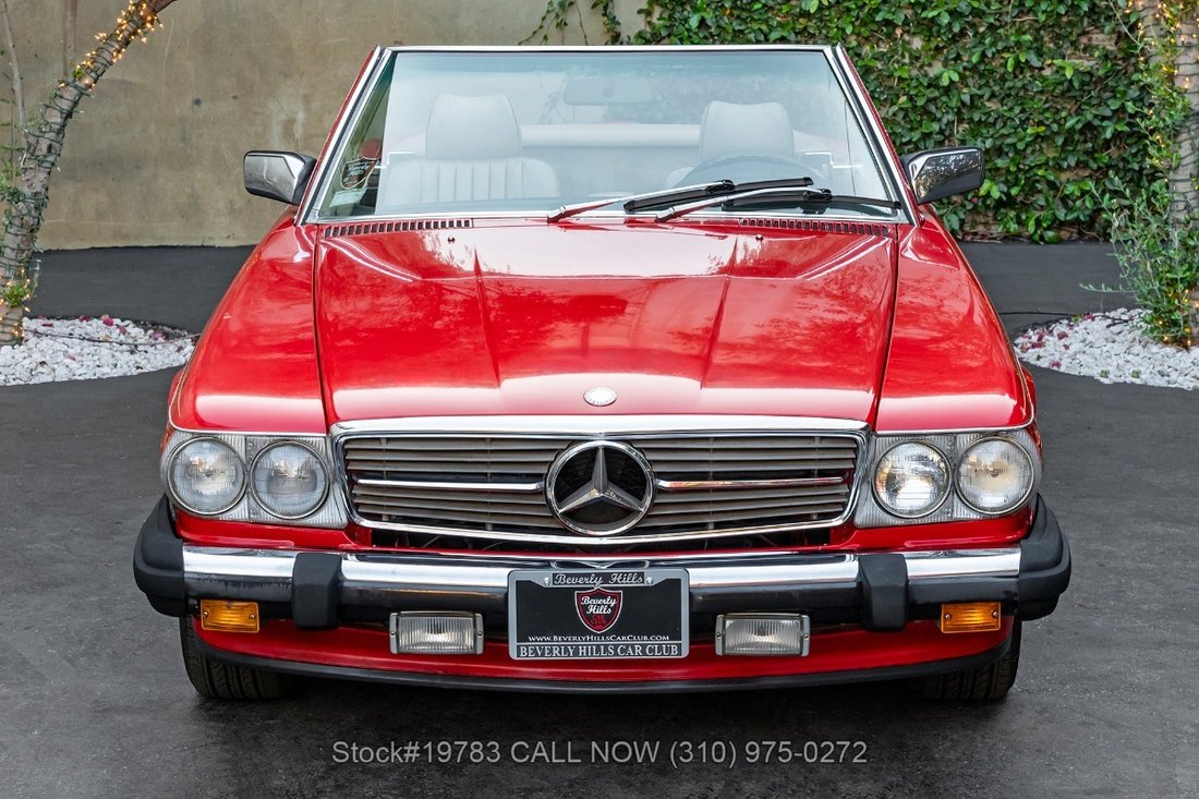 Mercedes-Benz 560SL in Los Angeles, CA 2 - 17810728