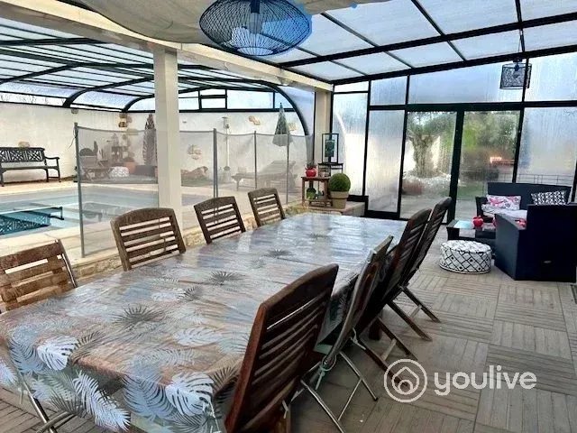 Estate in Commequiers, Pays de la Loire, France 1 - 16608147