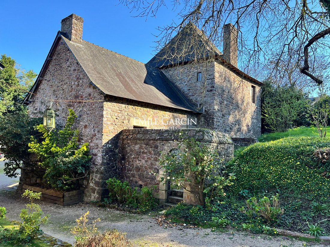 Villa in Urbain Ouest, Montfort-sur-Meu, France 1 - 17814132