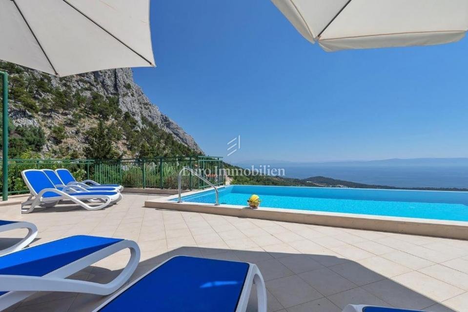 House in Makarska, Split-Dalmatia County, Croatia 3 - 13770014