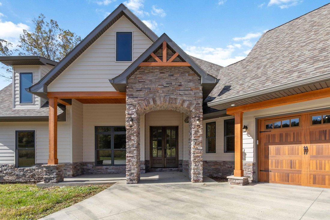 House in Greensburg, Kentucky, United States 5 - 17814580