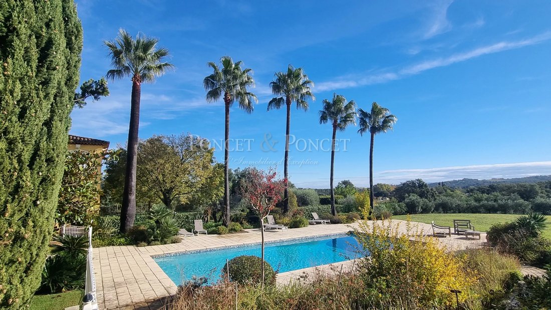 Farm Ranch in Zone Est Diffuse, Saint-Tropez, France 2 - 17504529