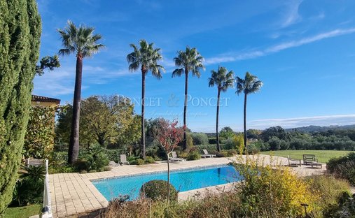 Azienda agricola a Zone Est Diffuse, San Tropez, Francia 1