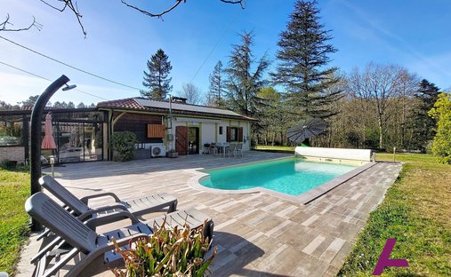 House in Magescq, Nouvelle-Aquitaine, France 1