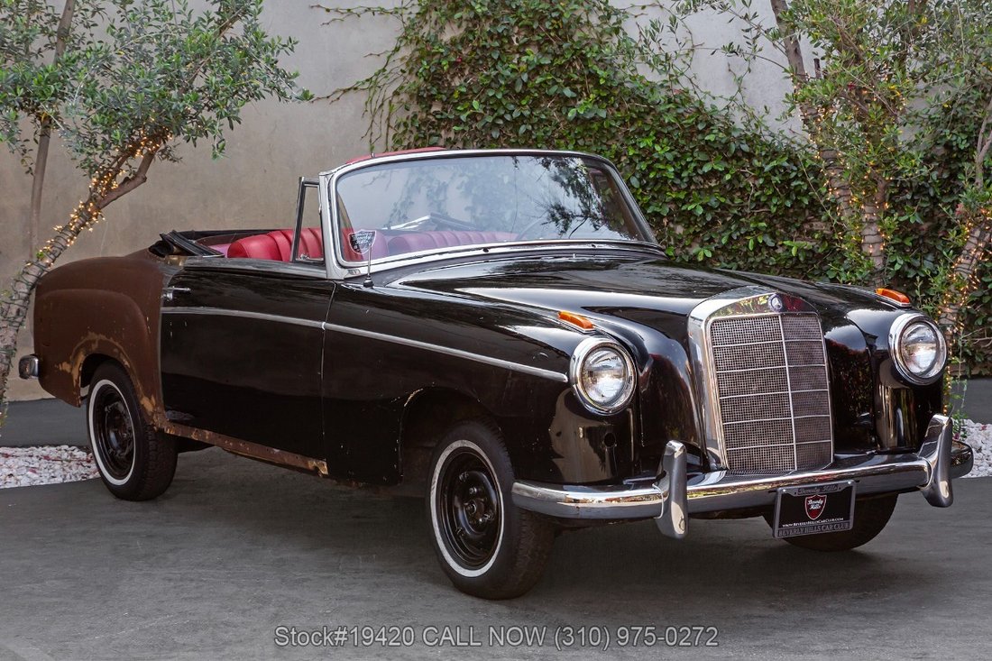 Mercedes-Benz 220SE in Los Angeles, CA 1 - 17810702
