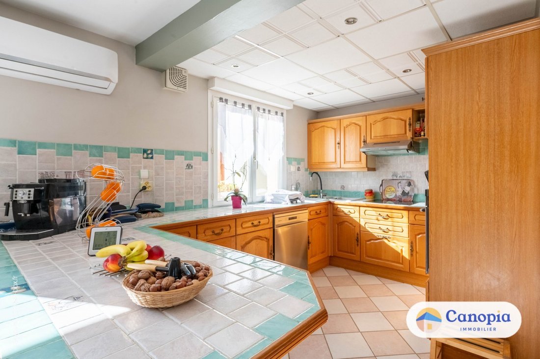 House in Villejuif, Ile-de-France, France 4 - 16224628