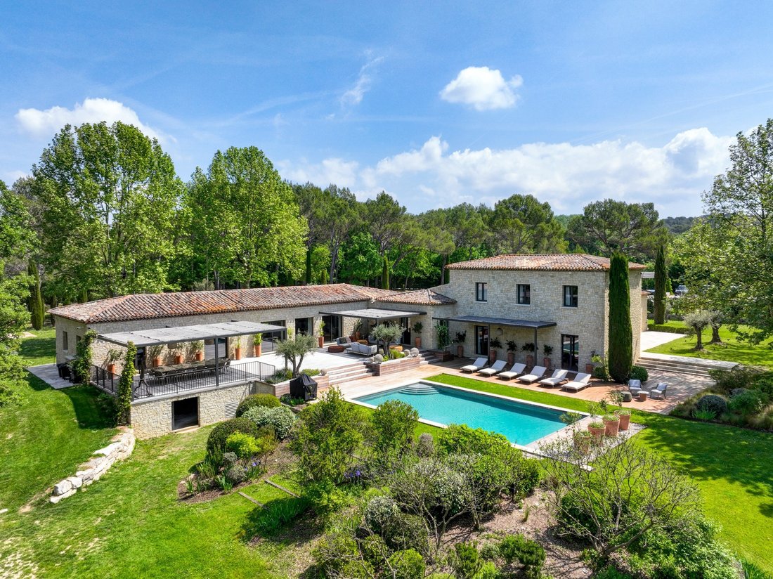 House in Meyrargues, Provence-Alpes-Côte d'Azur, France 1 - 17813992