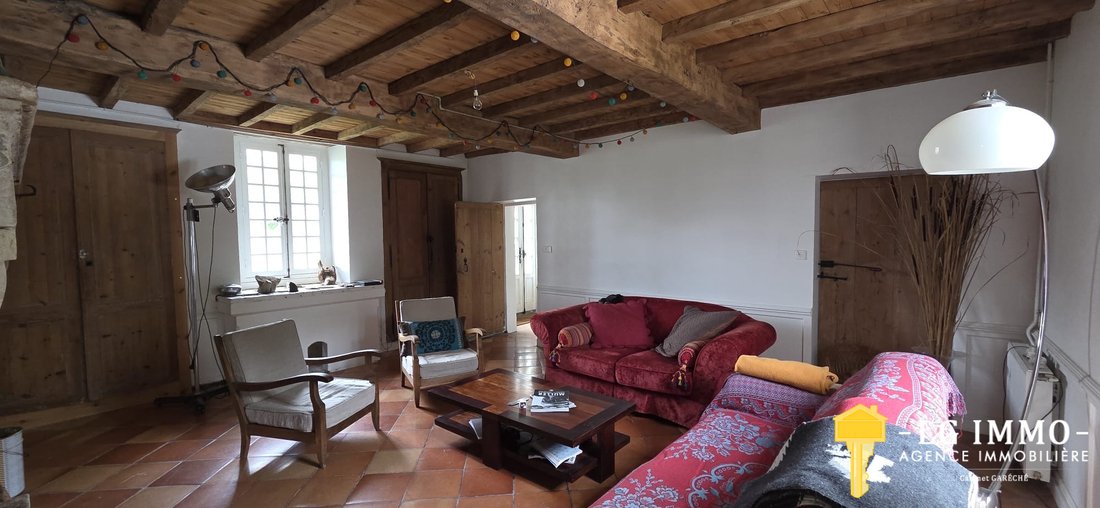 House in Saint-Fort-sur-Gironde, Nouvelle-Aquitaine, France 5 - 17813148