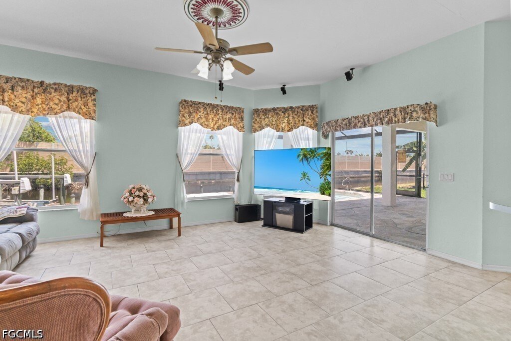 House in Cape Coral, Florida, United States 5 - 17814212