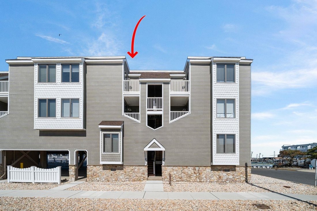 Condo in Stone Harbor, New Jersey, United States 1 - 17811705