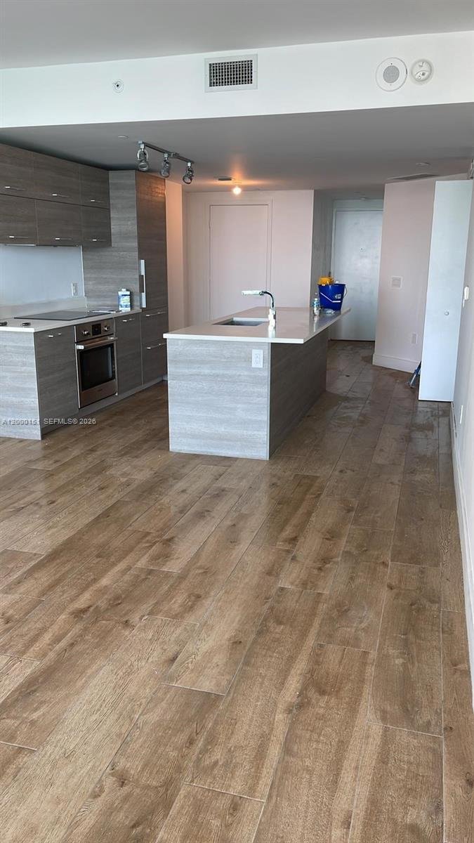 Condo in Miami, Florida, United States 5 - 17812275