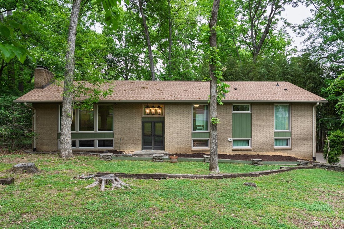 House in Hendersonville, Tennessee, United States 4 - 17812432