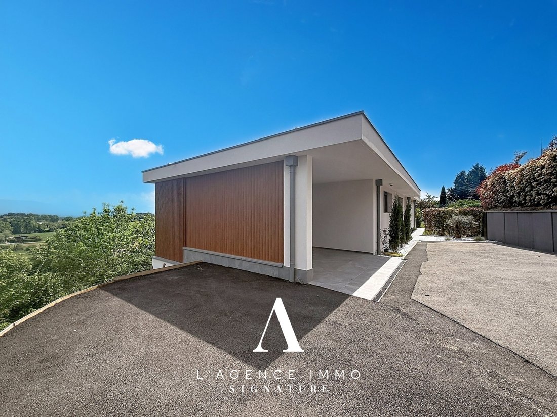House in Grilly, Auvergne-Rhône-Alpes, France 1 - 17815523