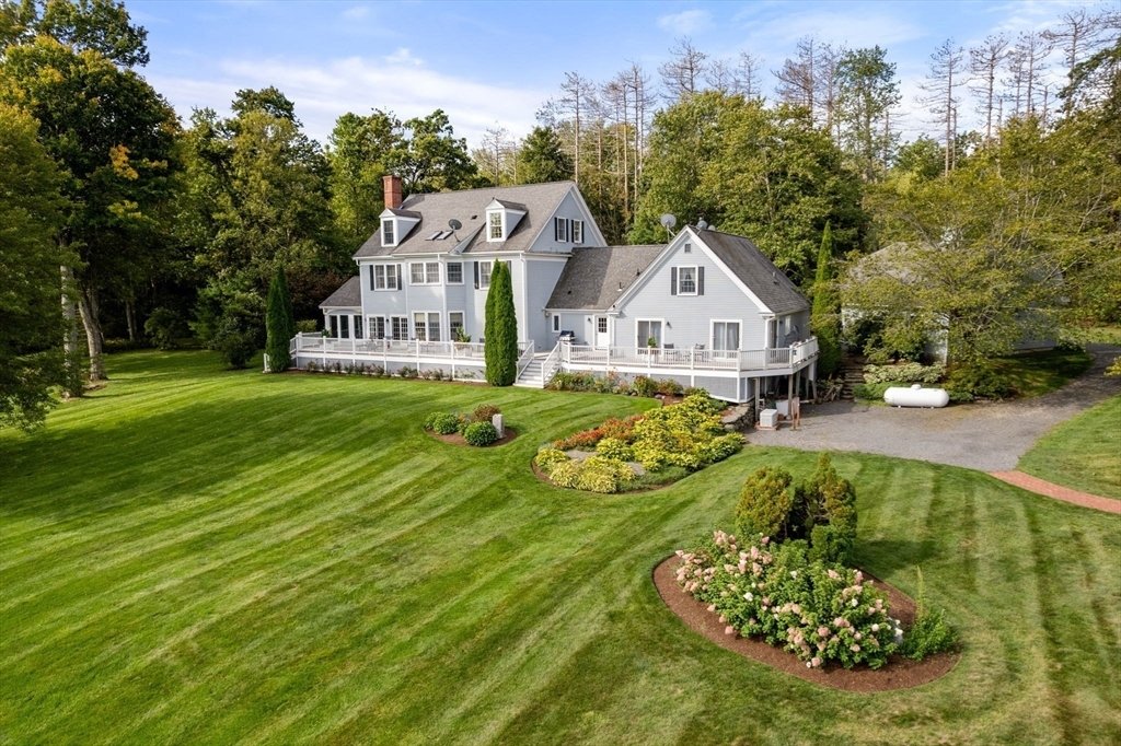House in Petersham, Massachusetts, United States 5 - 17811269