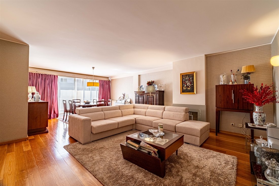 Apartment in Matosinhos e Leca da Palmeira, Porto District, Portugal 1 - 17814128