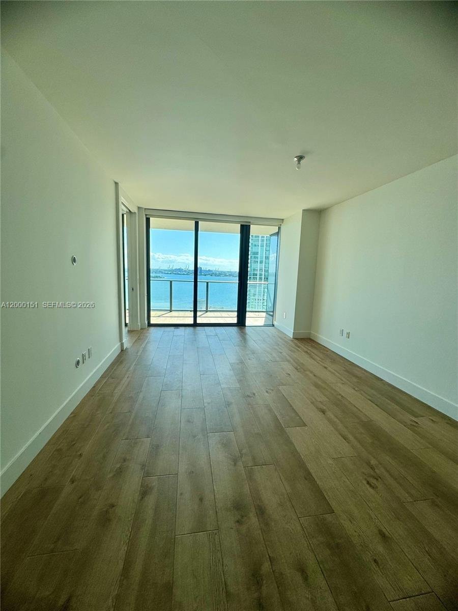 Condo in Miami, Florida, United States 3 - 17812275