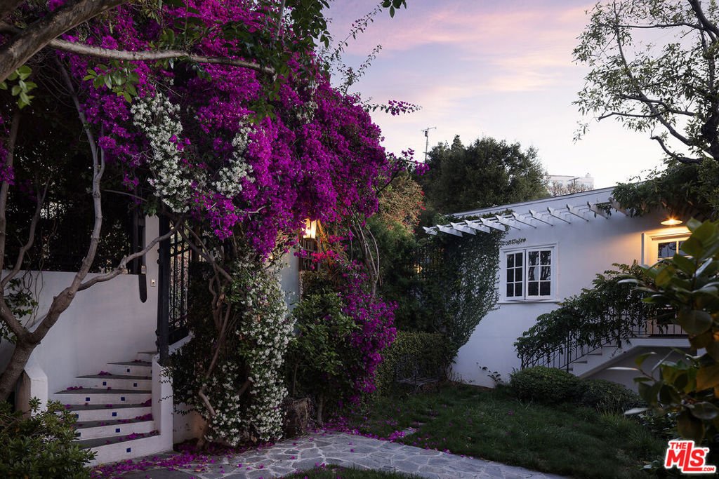 House in Los Angeles, California, United States 2 - 17812049
