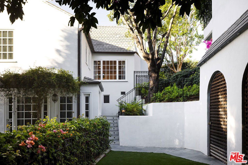 House in Los Angeles, California, United States 1 - 17812049