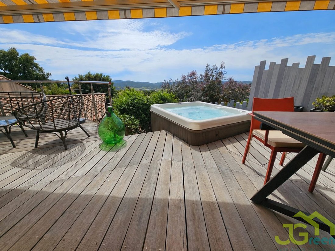 Villa in Le Lavandou, Provence-Alpes-Côte d'Azur, France 2 - 17814160