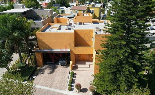 House in Corregidora Municipality, Querétaro, Mexico 1