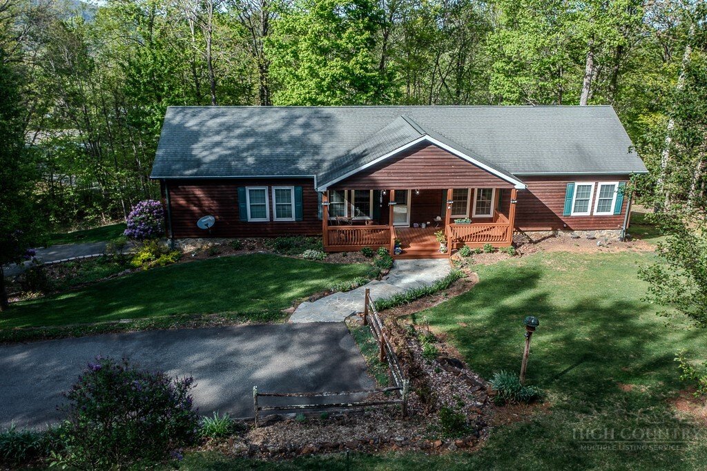 House in Jefferson, North Carolina, United States 4 - 17811582