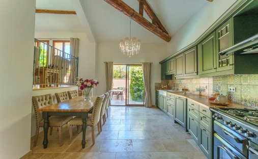 House in Saint-Geniès-de-Fontedit, Occitania, France 1